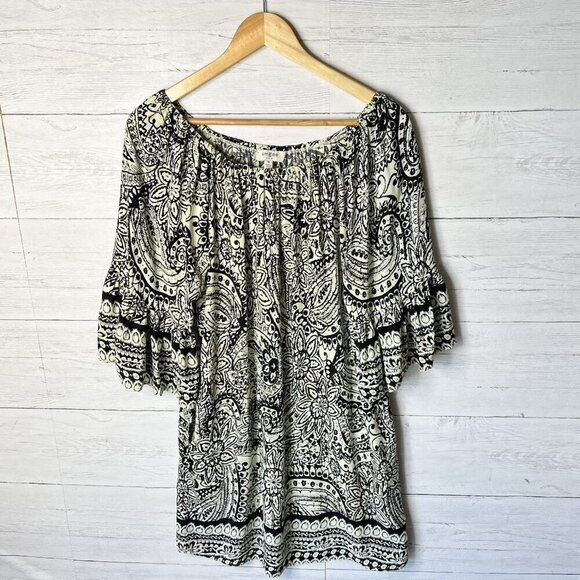 Umgee Dress Womens Size Medium Black & Ivory Floral Sheath Pockets Bell Sleeve - Picture 3 of 14